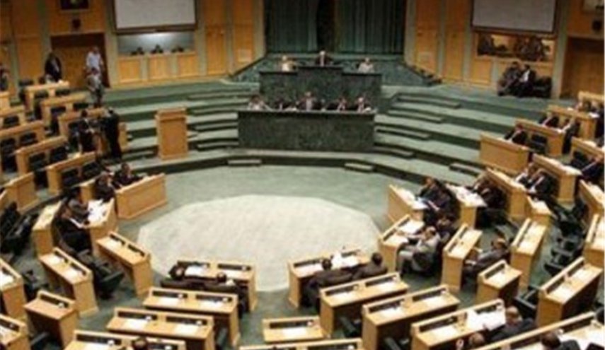 تحصن نمایندگان پارلمان اردن در مقابل سفارت آمریکا