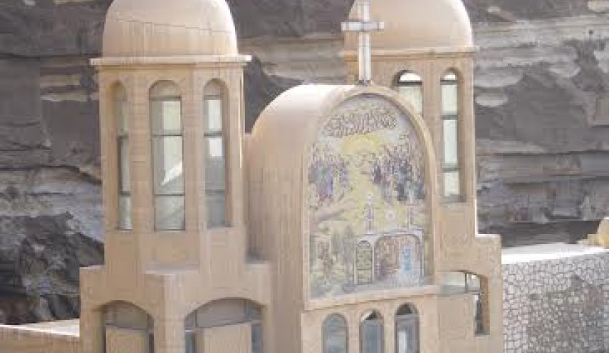 كنيسة القديس سمعان الخراز في المقطم في مصر