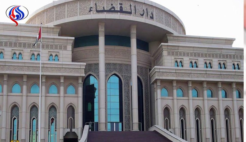 الإمارات.. سرق نصف مليون دولار متنكرا بزي امرأة