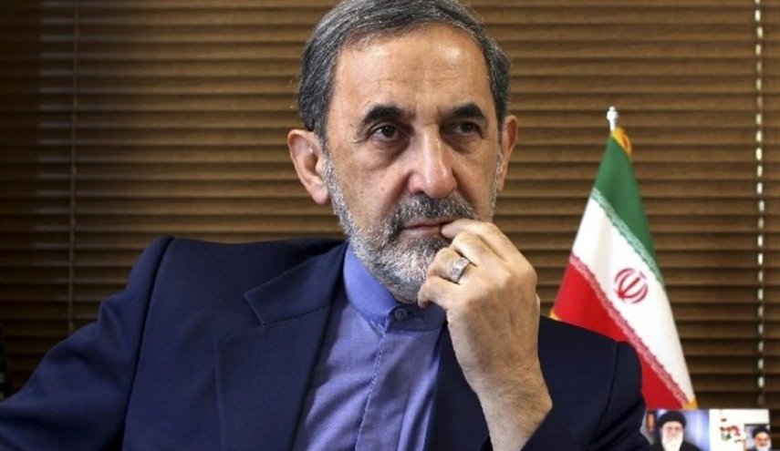 واکنش ولایتی به حواشی مراسم ۱۶ آذر نجف آباد: حرمت دانشگاه را حفظ کنید