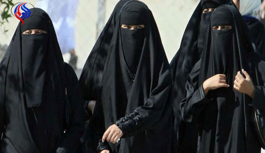دعوة لتغيير زي السعوديات الشهير تثير جدلًا واسعًا في المملكة!!
