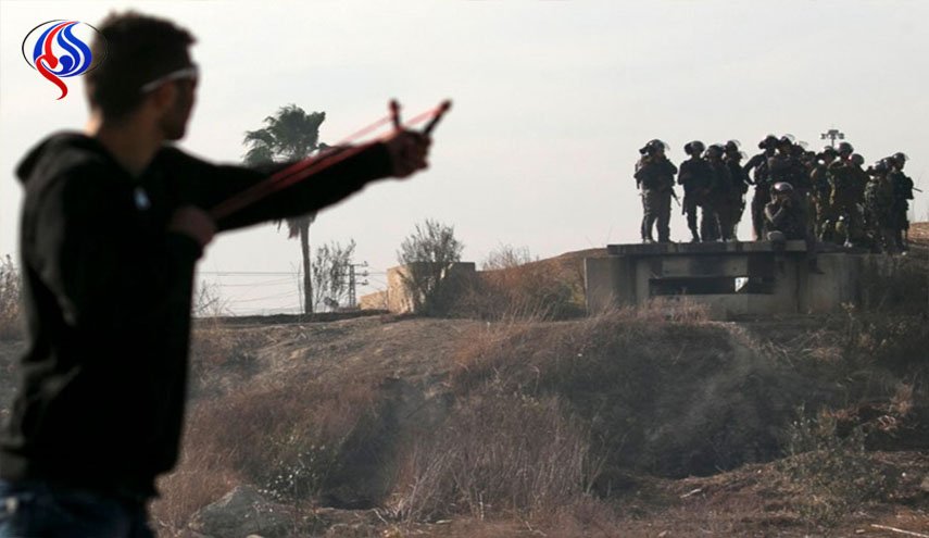 استمرار الغضب الفلسطيني وتجدد المواجهات مع قوات الاحتلال الصهيوني