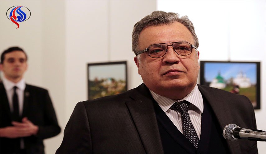 تركيا.. رسائل قاتل السفير الروسي حُذفت
