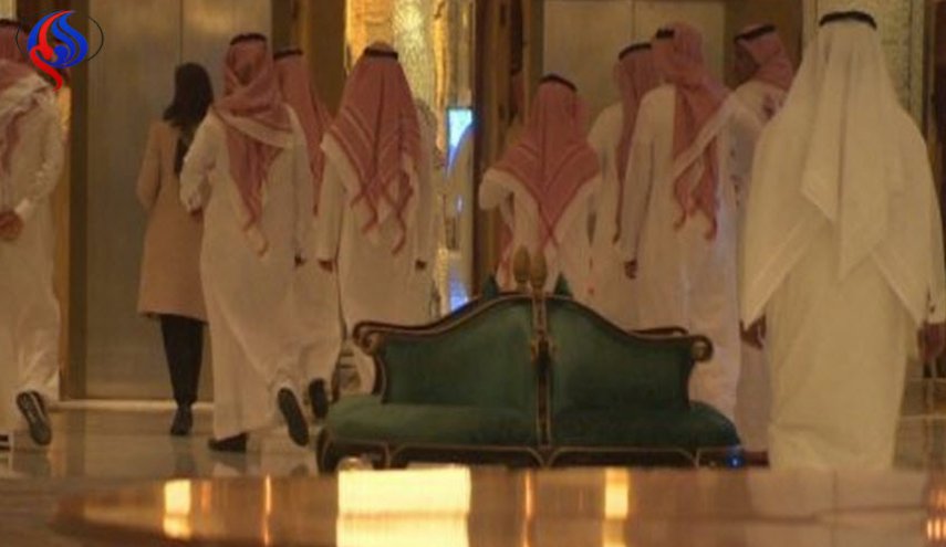 کم هی تكلفة إقامة الأمراء الموقوفين بالرياض یومیا؟!