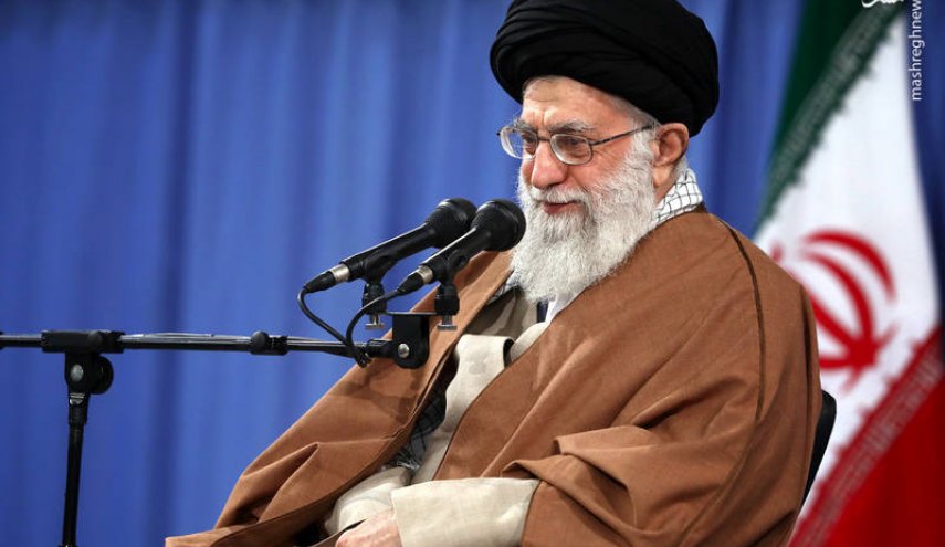 دیدار دست‌اندرکاران کنگره بزرگداشت آیت‌الله آقانجفی همدانی با رهبر انقلاب
