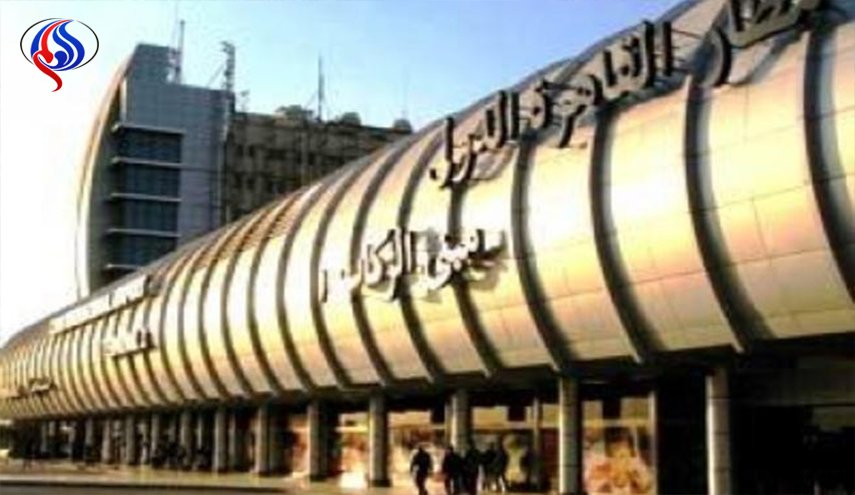 منع زوجة قائد بارز بالقوات الأمريكية من دخول مصر 
