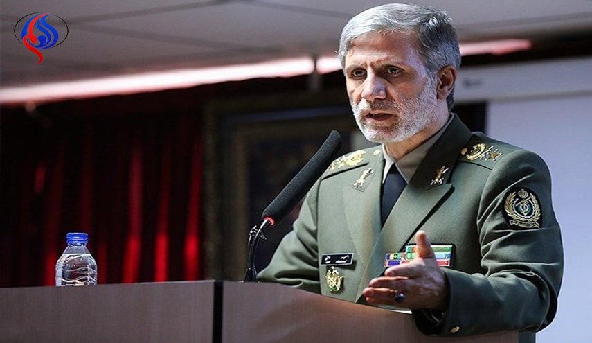 وزير الدفاع : الأعداء يسعون لإثارة الفوضى في إيران
