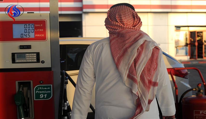 السعوديون غاضبون ويحذرون قيادتهم من إهمالهم وانفجار الوضع..