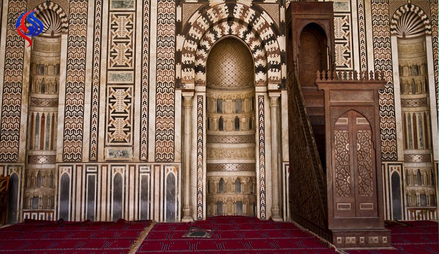 وفاة مفاجئة لخطيب جمعة أثناء حديثه عن الموت!! (صورة)