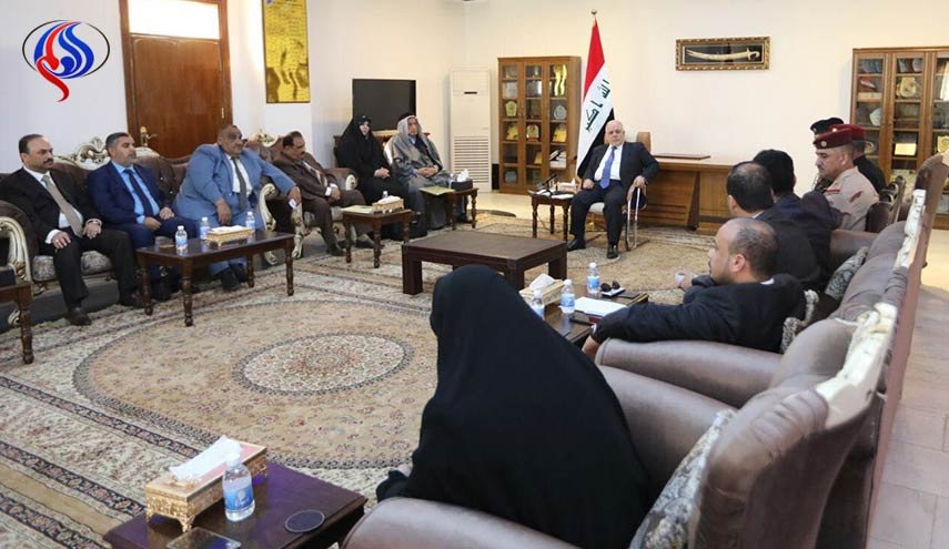 العبادي من النجف الاشرف: فشلت محاولات اثارة الجيش ضد الحشد الشعبي