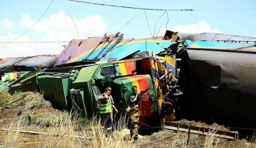 تصادف دو قطار مسافر بری در آفریقای جنوبی 200زخمی بر جای گذاشت