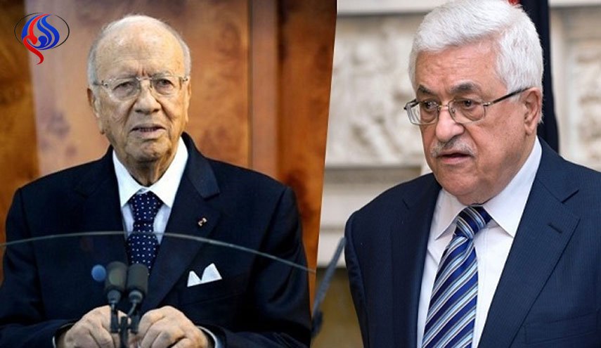 عباس يطلع نظيره التونسي على التطورات الفلسطينية