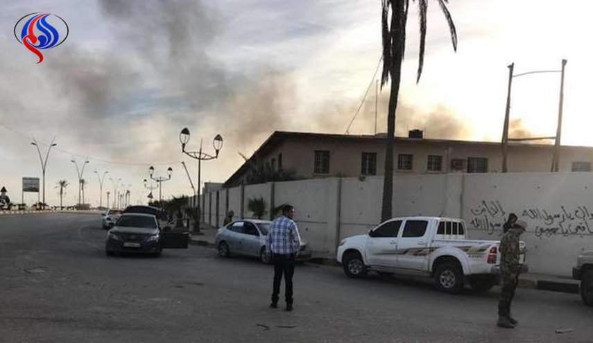 إيقاف جميع الرحلات في مطار معيتيقة بطرابلس بعد هجوم مسلح