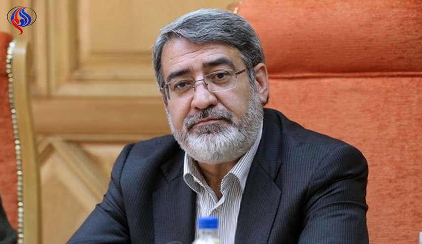 وزير الداخلية الايراني يشيد بسلوك الشرطة..في أي مجال؟ 