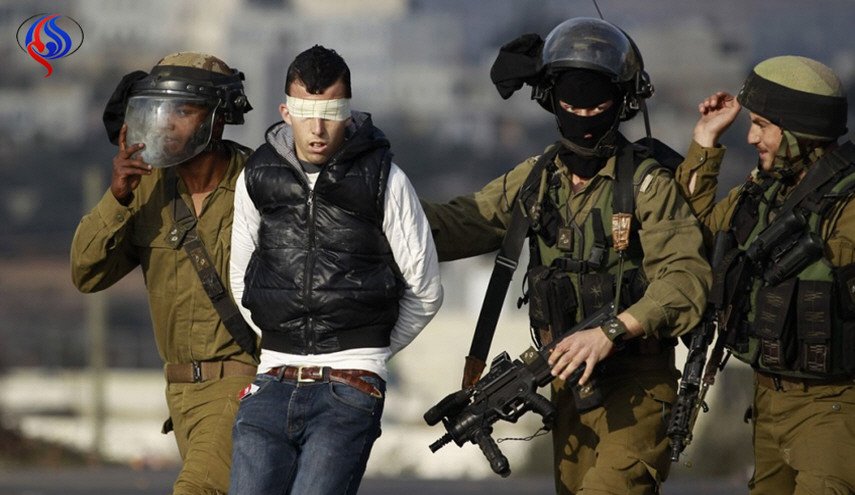 الاحتلال يعتقل 11 فلسطينيا خلال مداهمات بالضفة