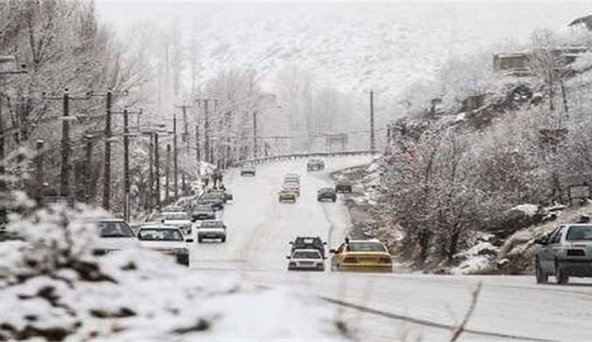 بارش برف، باران و کولاک در بیشتر جاده‌ ها