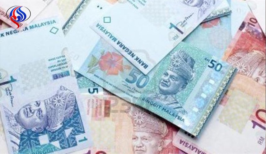 ماليزيا لن تعيد ربط عملتها بالدولار الأميركي