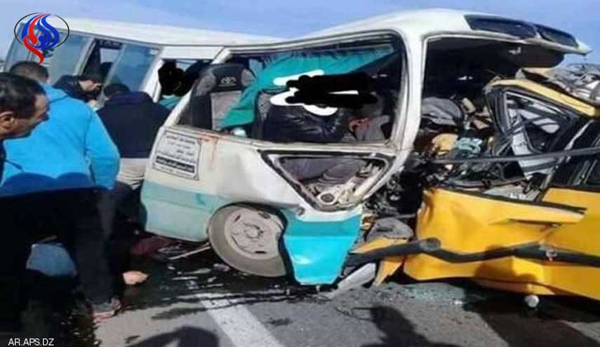 الجزائر.. قتلى و جرحى في حادث سير مروع