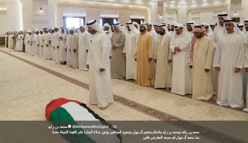 رئيس الإمارات يتغيب عن تشييع والدته الشيخة حصة!