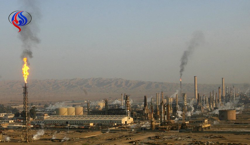 عراق 4 پالایشگاه نفتی احداث می کند
