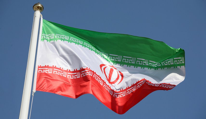 نظرسنجی دانشگاه آمریکایی: مردم ایران از تغییر نظام سیاسی حمایت نمی‌کنند/بی‌اعتمادی عمومی به آمریکا
