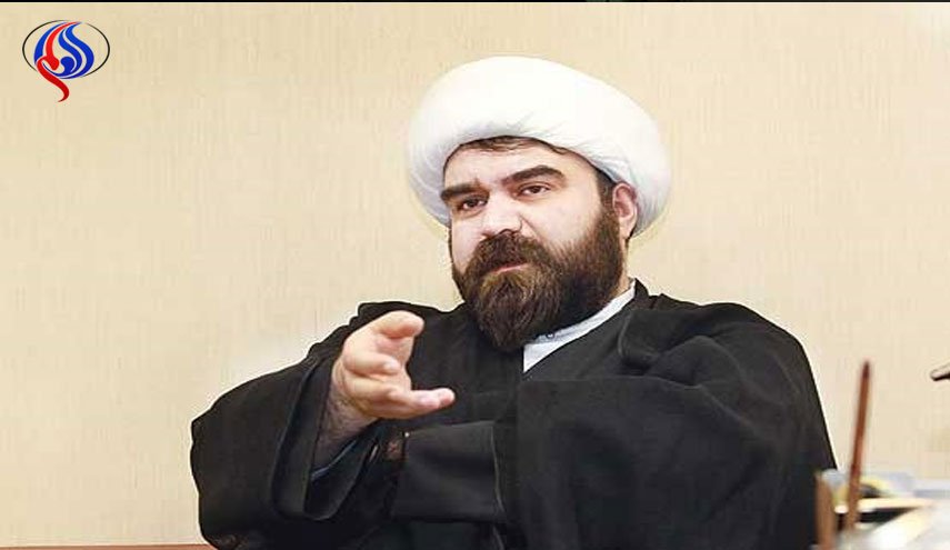 نوه امام: هرکس پیرو آیت الله خامنه‌ای نباشد، پیرو امام نیست
