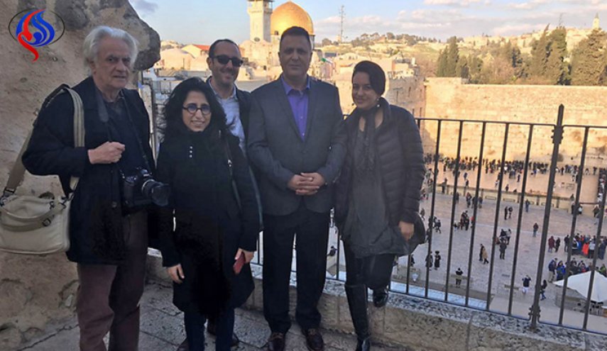 بهذا السبب.. صحافيون عرب سيزورون 