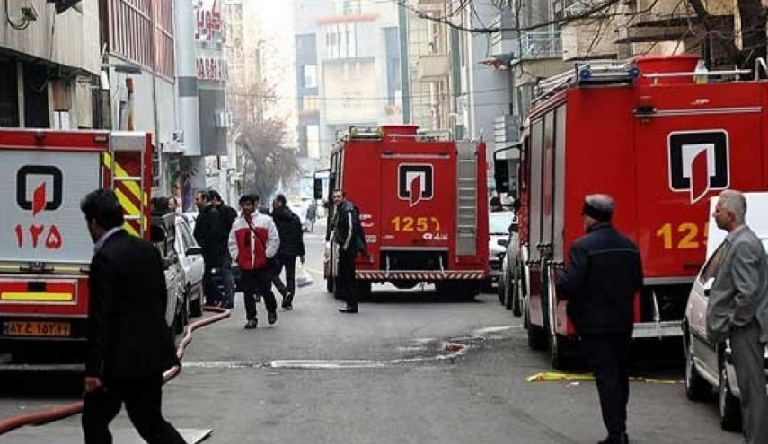 جزئیات عملیات پایانی آتش‌نشانی در ساختمان خیابان ولیعصر
