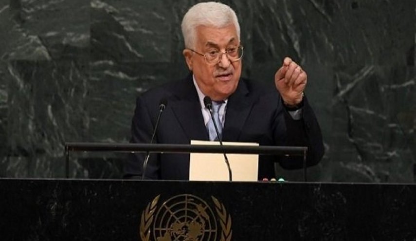 محمود عباس: آمریکا صلاحیت ندارد یک میانجی بی‌طرف باشد