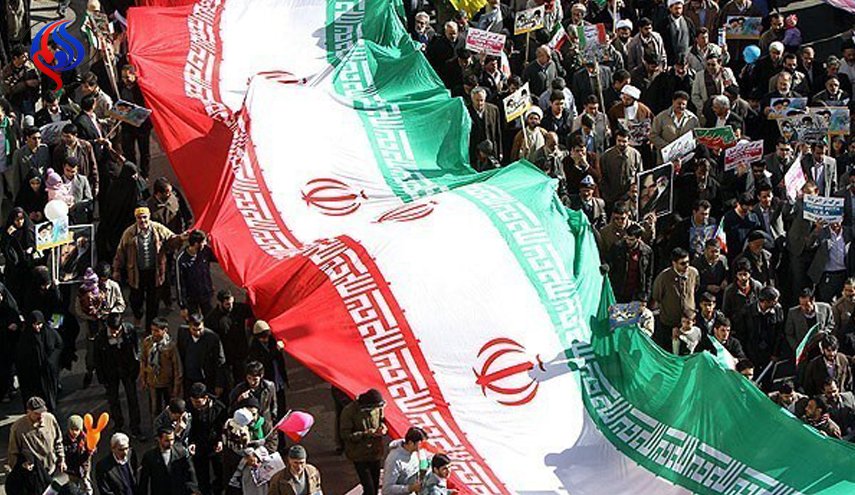 بازتاب خارجی حضور مردم ایران در سالروز انقلاب با نمایش موشک «قدر»