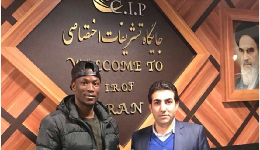 تیام ذخیره طلایی استقلال می شود؟