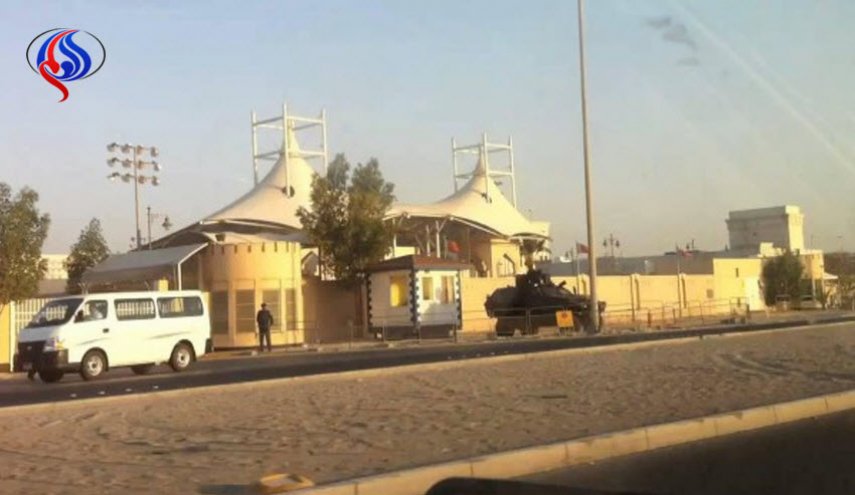 السجن 6 أشهر لبحريني متهم بصفع شرطي في السجن 