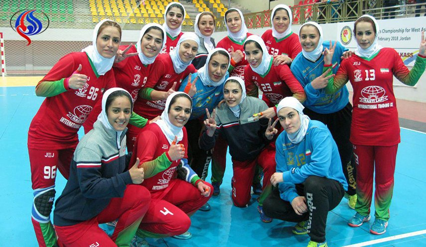 سيدات ايران يتوجن بلقب بطولة غرب أسيا