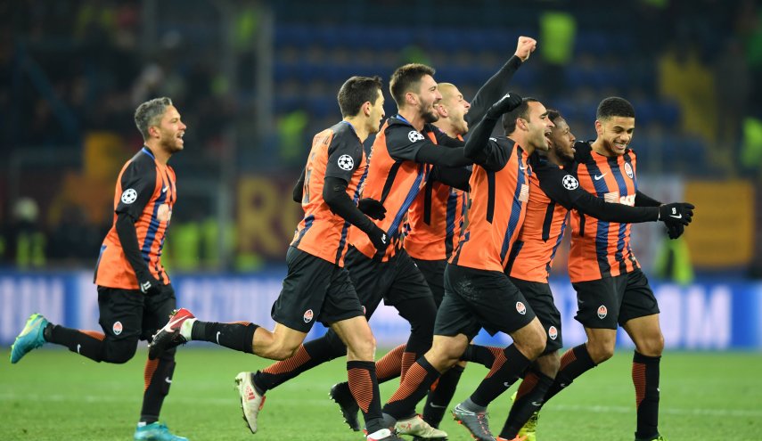 شاختار دانيتسك يقلب تأخره الى فوز صعب على روما 2-1
