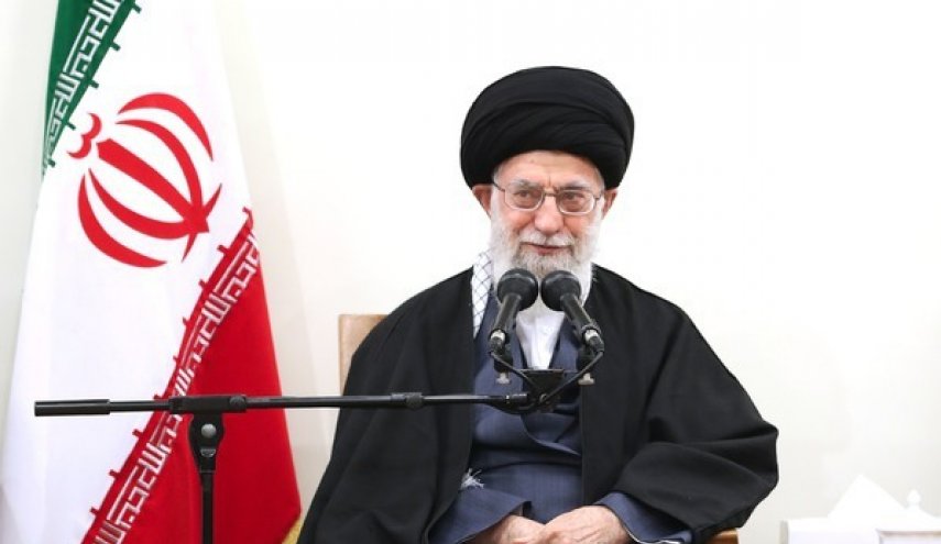 کارگران در حوادث انقلاب و دفاع مقدس با بصیرت و غیرت در صحنه بودند