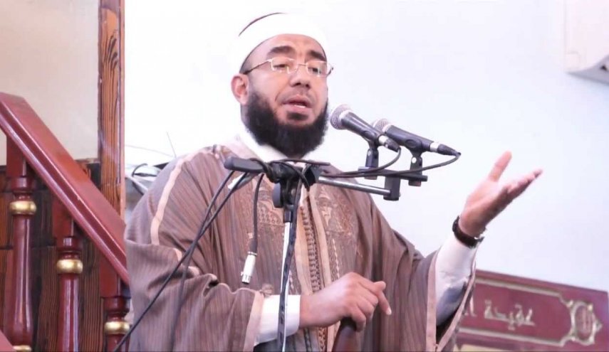 داعية تونسي شهير يدعو على 