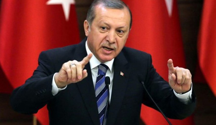 أردوغان يكشف عن 20 قاعدة عسكرية امريكية شمالي سوريا
