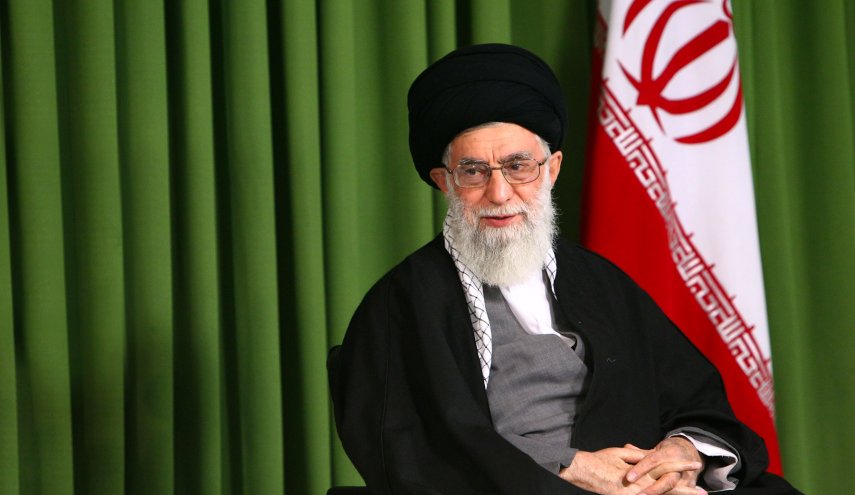 دیدار جوانان عازم اردوهای راهیان نور با رهبر معظم انقلاب