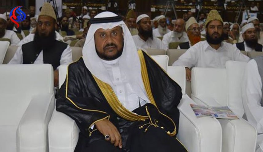 فضيحة.. أكاديمي سعودي يستغل منصبه لمنح نجله شهادة جامعية