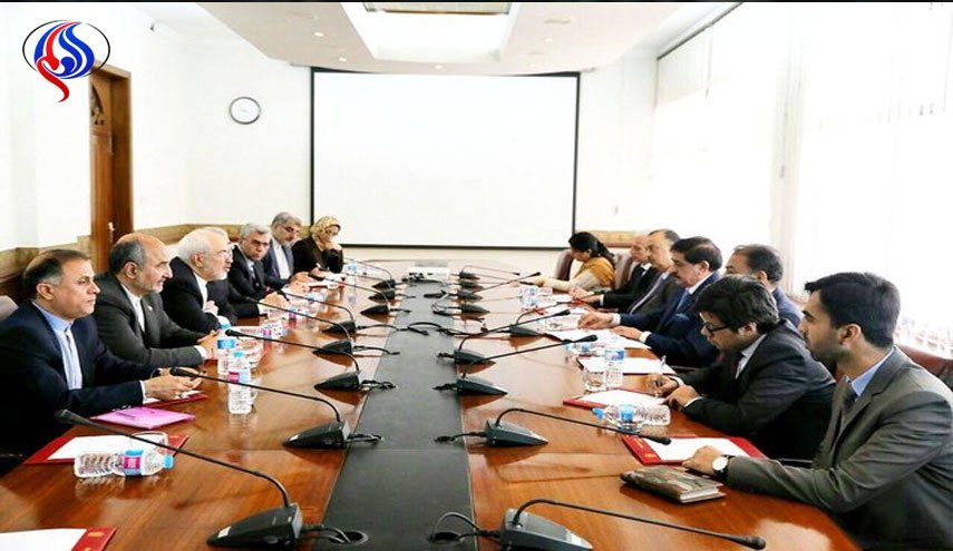 دیدار ظریف با مشاور امنیت ملی پاکستان