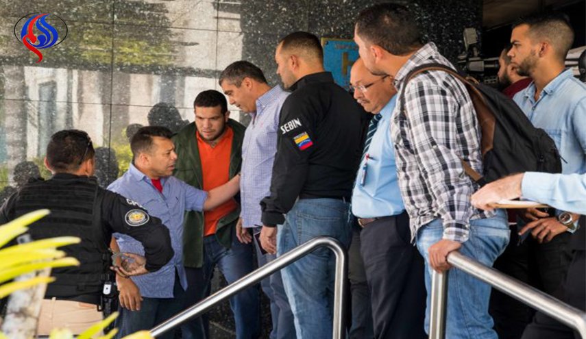 اعتقال وزير سابق في فنزويلا بتهمة التآمر على الجيش