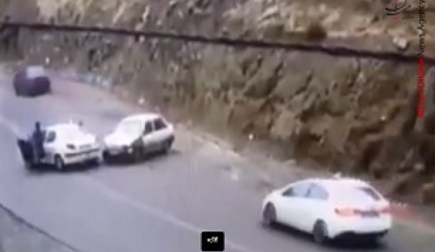 ماجرای ریختن گازوییل در کف جاده از سوی امدادخودرو‌های مستقر در جاده چالوس چه بود؟