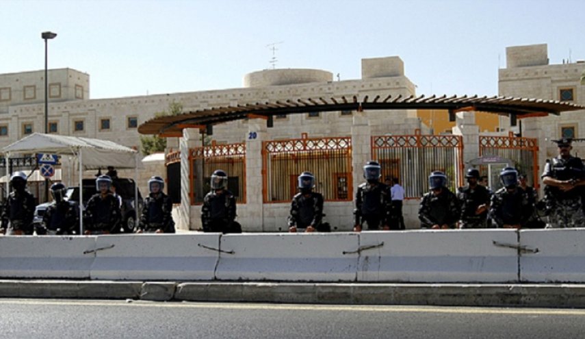 إغلاق شارع أمام السفارة الأمريكية في عمان كـ