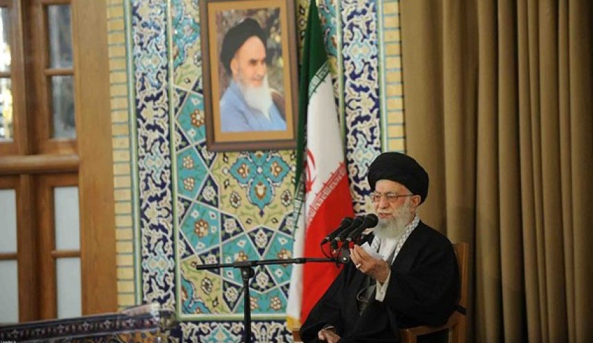 قائد الثورة الاسلامية يلقي كلمة غدا الاربعاء في مرقد الامام الرضا (ع)