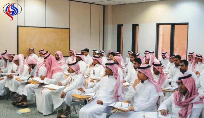السعودية تصوغ مناهج تعليمية خالية من 