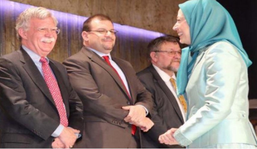 رشوۀ منافقین به بولتون برای براندازی نظام ایران!

