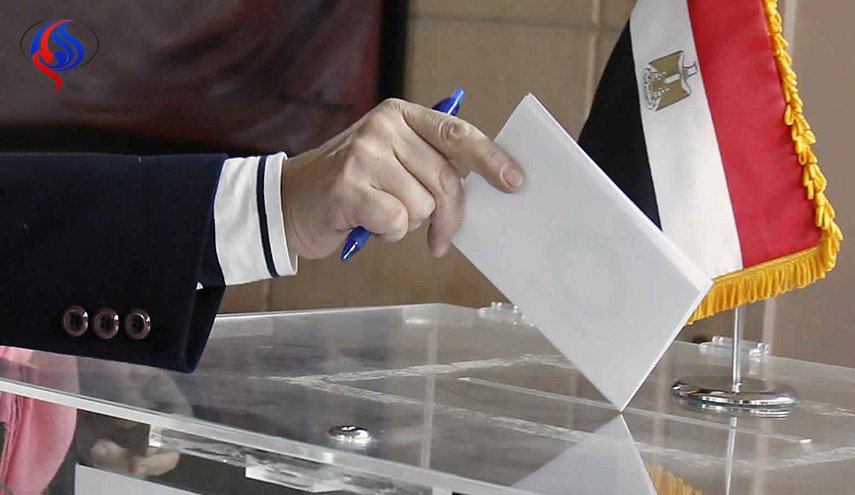 القاهرة على صفيح ساخن لخوض الانتخابات الرئاسية غدا