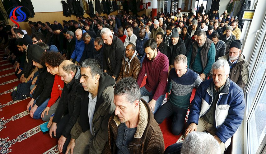هجوم بالمولوتوف على مسجد في ألمانيا