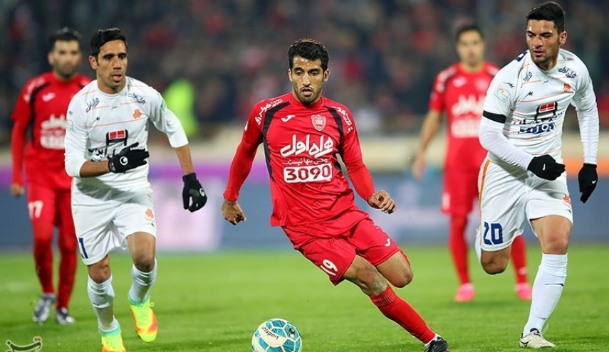 دایی قهرمانی پرسپولیس را به تاخیر می اندازد؟