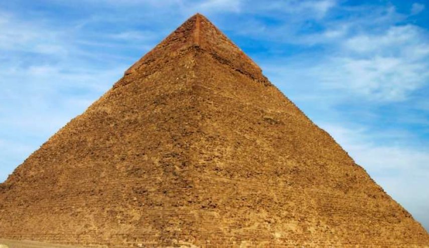الإعلام الإسرائيلي يقدم رواية لنشوء الأهرامات ويعتبر الأمر 